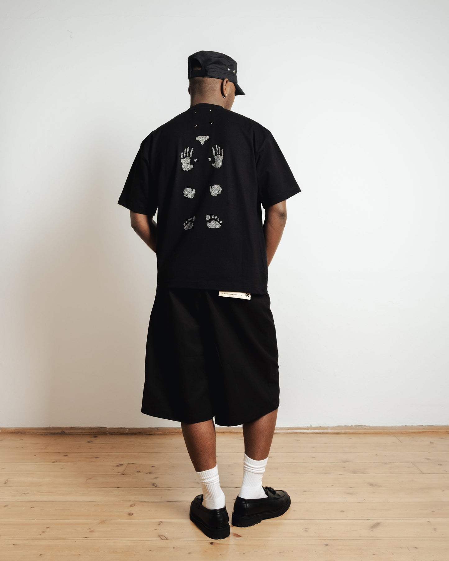 24434 Tee